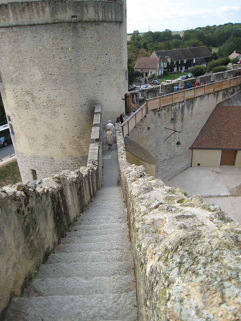 Château de Blandy - Chemin de ronde