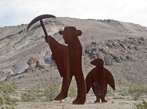 Rhyolite Art (8686)