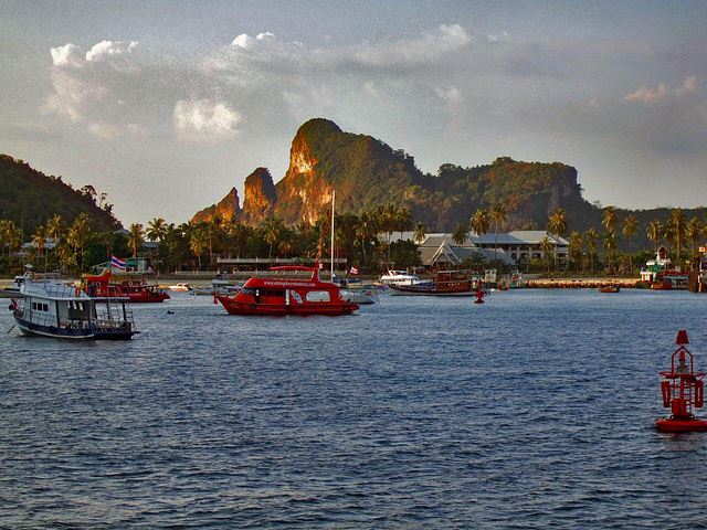 Sunset in the bay of Phi Phi Don