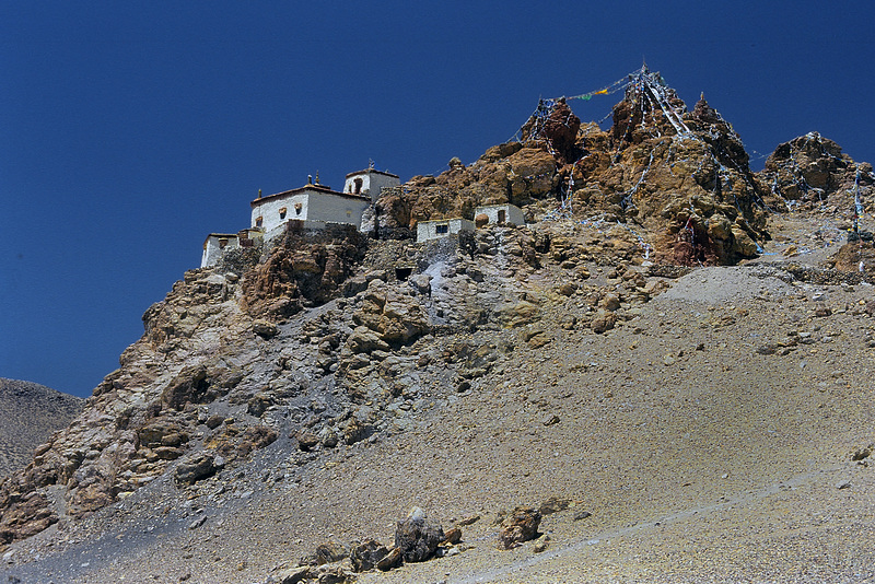 Chiu Gompa (4570m) beside Manasarovar lake