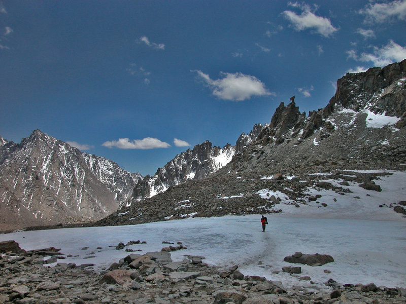 Crossing an icefield after the Drolma La