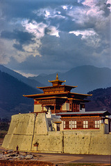 Dzongchung at Punakha Dzong