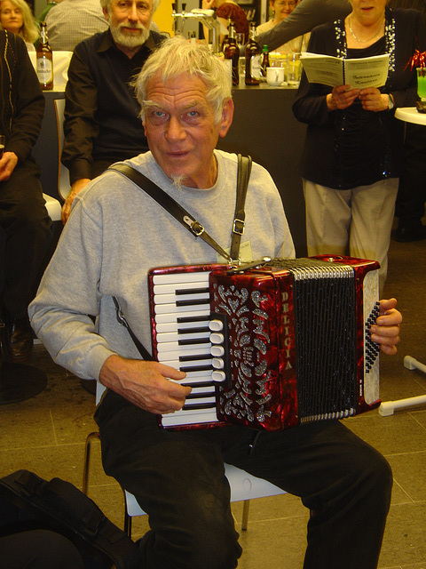 Kees muzikas