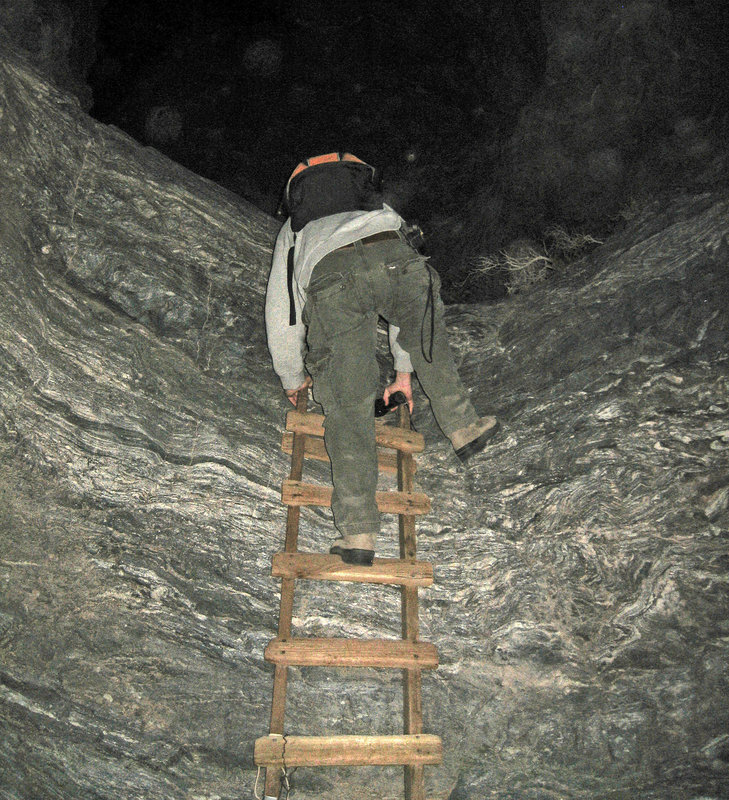Ladder Canyon at Night (8874)