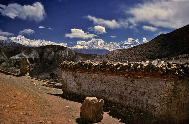 Mani wall in Geling