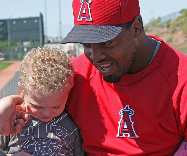 Anaheim Angels Posing For Photos (1011)