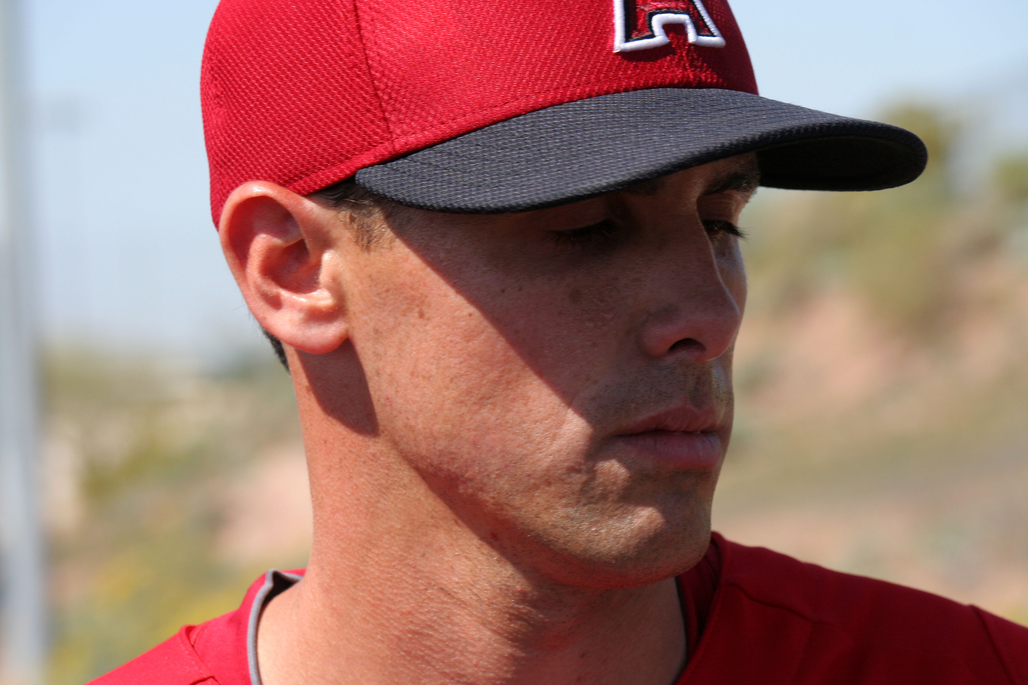Anaheim Angels Signing Autographs (0928)