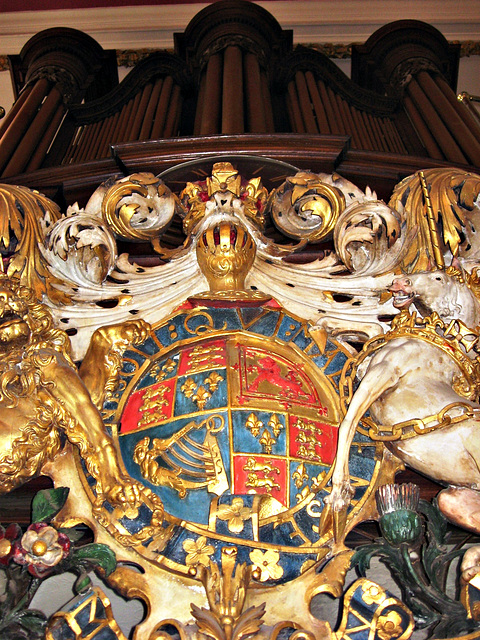 Crest and organ