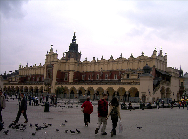 Lakenhal op het middeleeuws plein Rynek Glowny, Kraków Krakau