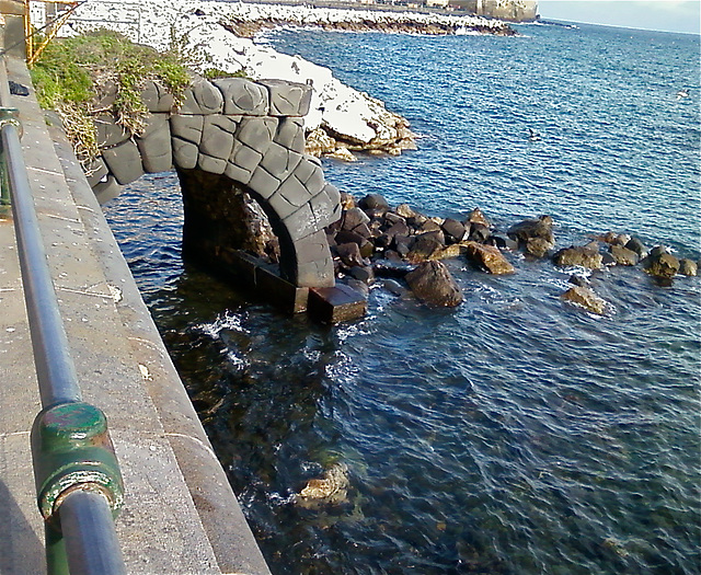 Il mare di Napoli