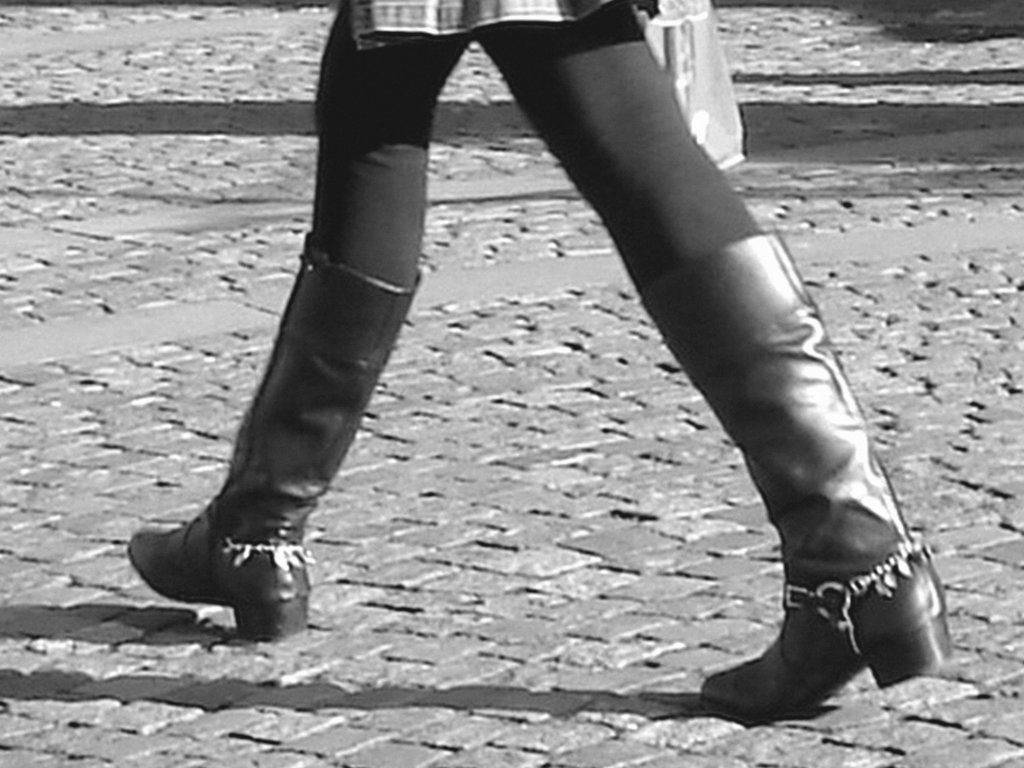 Bankomat Lady in mini denim skirt and Dominatrix SS boots style - Ängelholm / Sweden-  October 23th 2008 - B & W