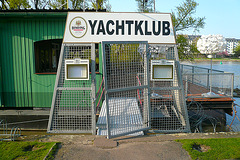 yachtclub-1060454