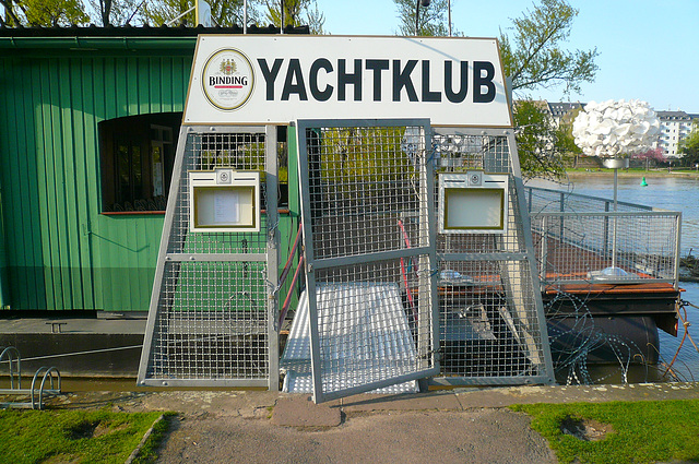 yachtclub-1060454