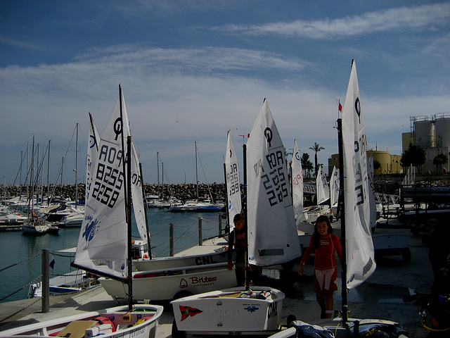 Sesimbra, young sailors