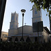 Église et lampadaire / Church and street lamp.