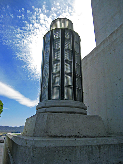 Hinds Pumping Plant (0692)