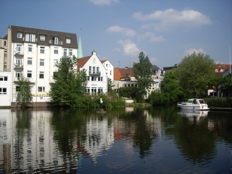 die Rückseite der Fussgängerzone in Hamburg Bergedorf