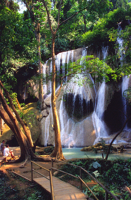 Kuang Si Falls