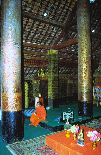 Inside the Wat Xieng Thong