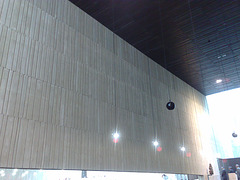 Muro interior de hormigón visto