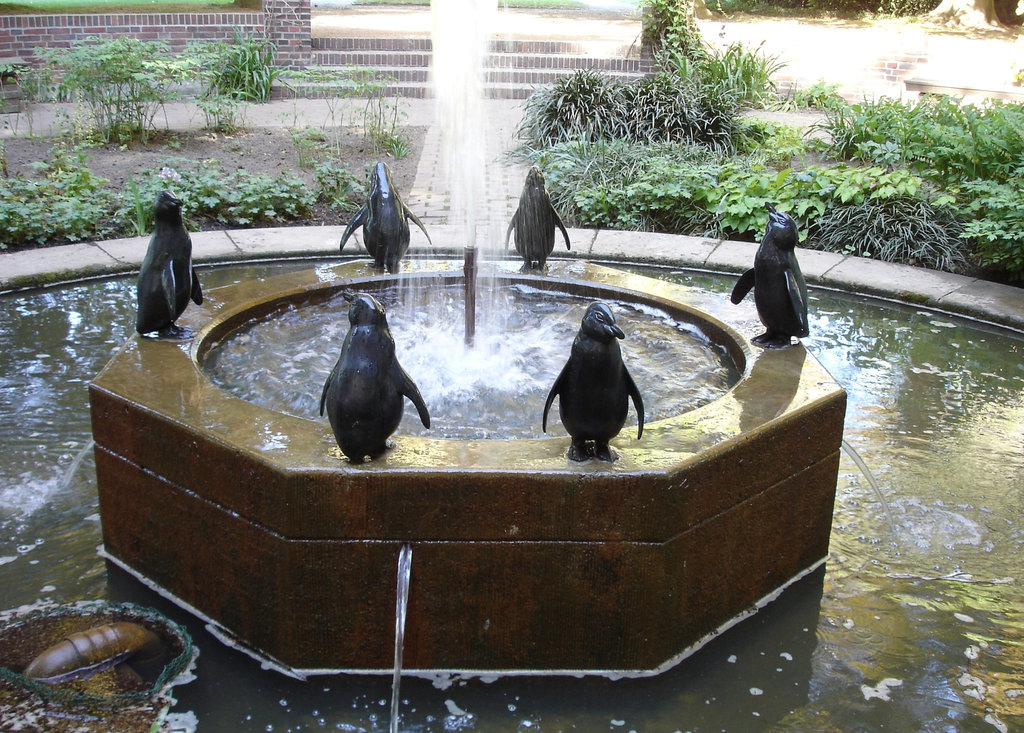 Pinguinbrunnen