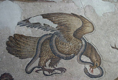 Mosaïque turque : Aigle et Serpent