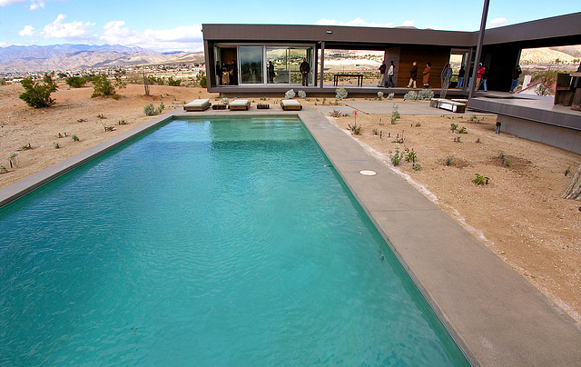 Marmol Radziner Prefab Desert House (3150)