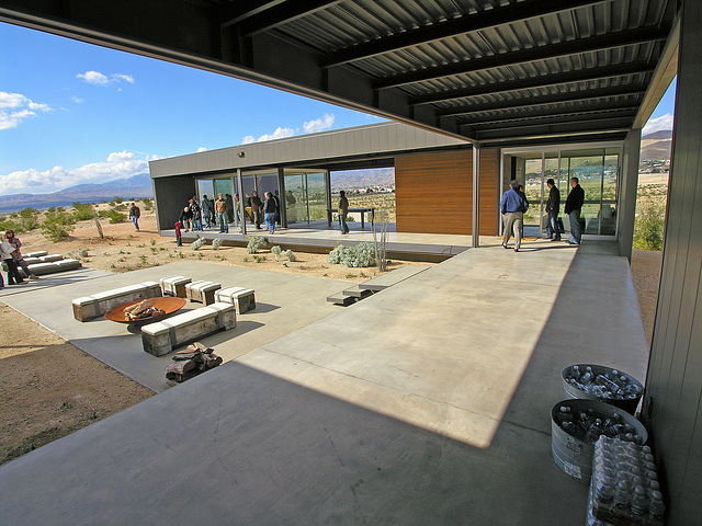 Marmol Radziner Prefab Desert House (3169)