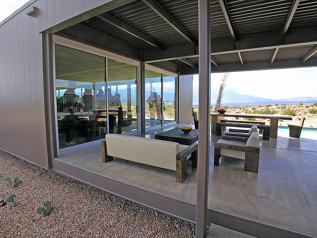 Marmol Radziner Prefab Desert House (3170)