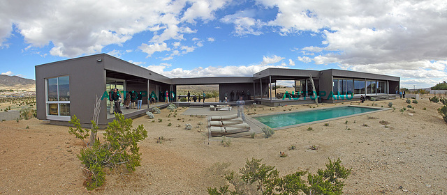 Marmol Radziner Prefab Desert House