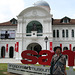 Antaux la Arta Muzeo de Singapuro=Song in front of the SingapureArtMuseum/싱가폴-싱아트뮤지엄앞에서_090819