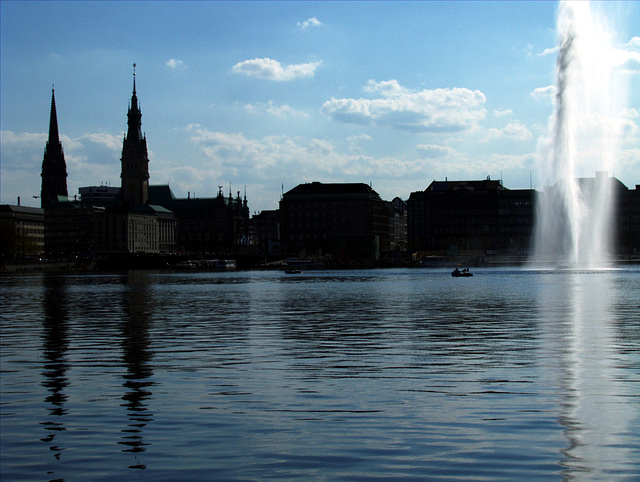 Walk at the Alster lake