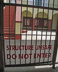 Structure Unsafe (0968)