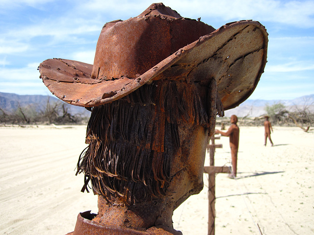 Ricardo Breceda's Farm Worker sculpture in Galleta Meadows Estate (4428)