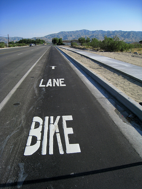 New Bike Lane on Palm Drive (0552