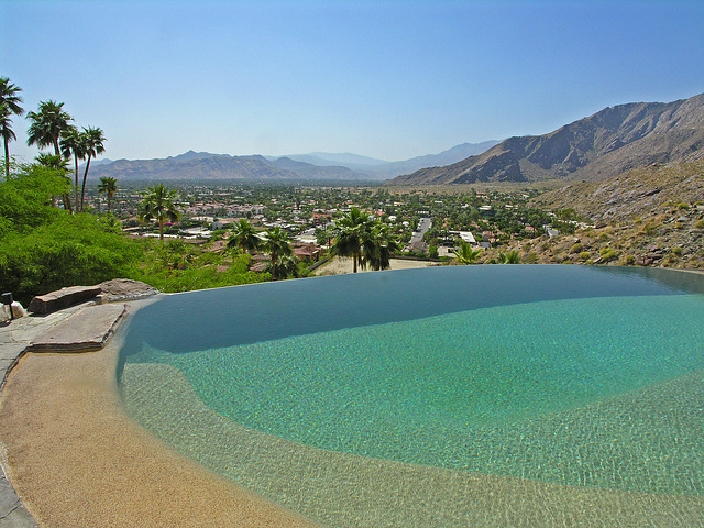 Russell House Pool (7312)