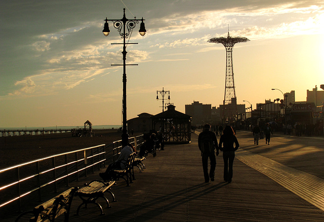 Coney Island Boardwalk (0877)