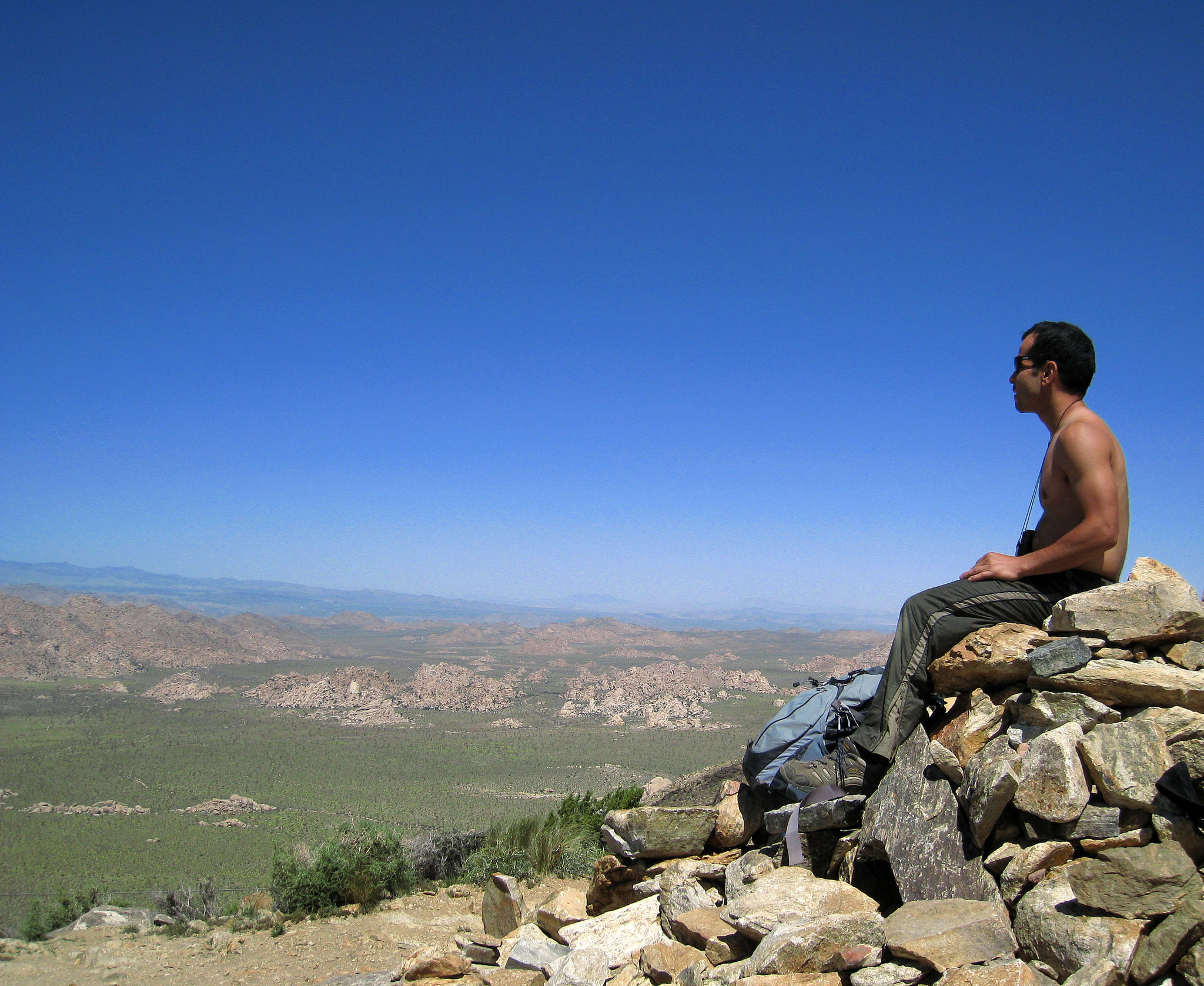 Larry on Ryan Mountain (1003)