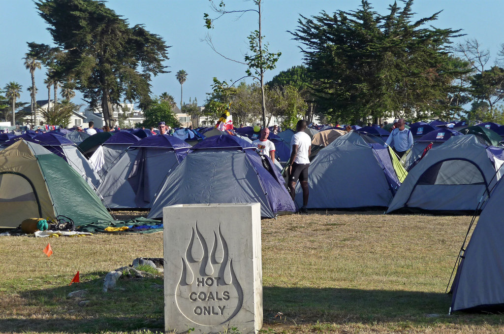 Hot Coals Only (0061)