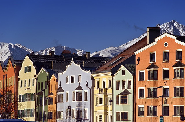 Houses and mountains......