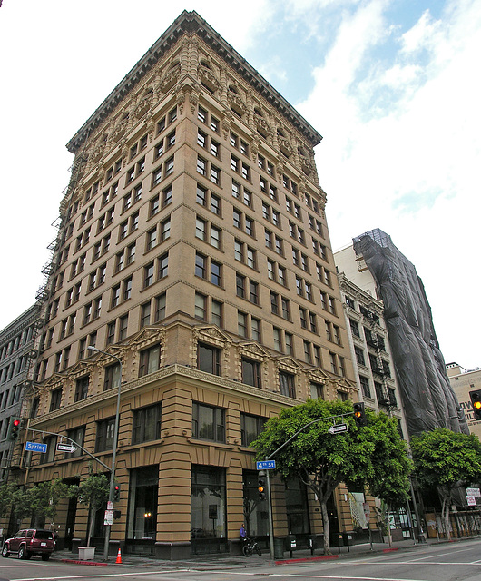 Braly Block (7953)