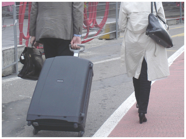 Heras blonde mature in extreme hammer heeled boots - Brussels airport  /  19-10-2008