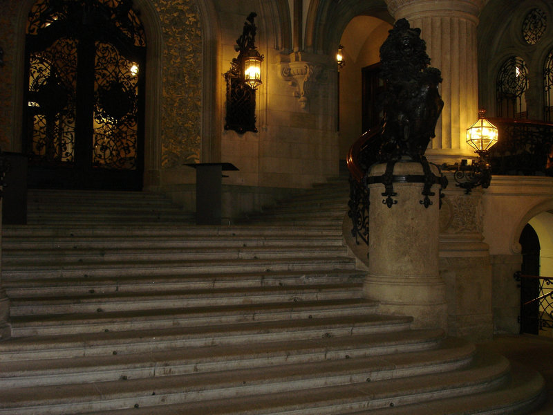 Treppe Rathaus 2