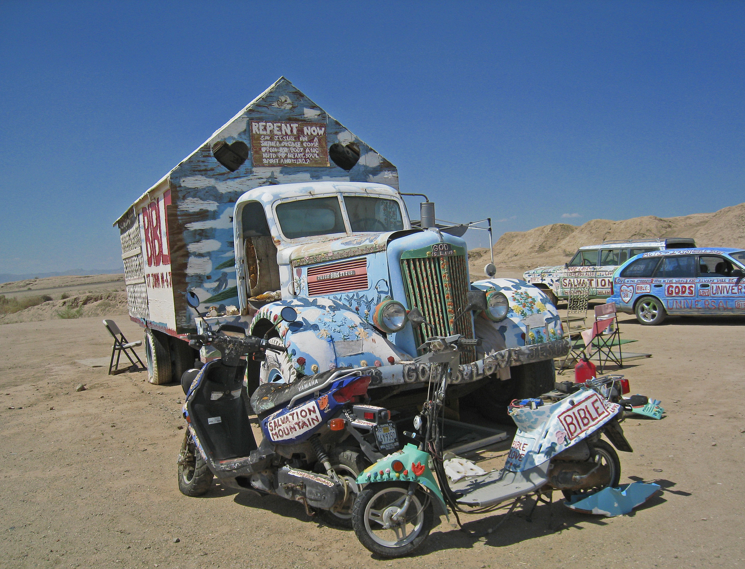 Salvation Mountain (1334)