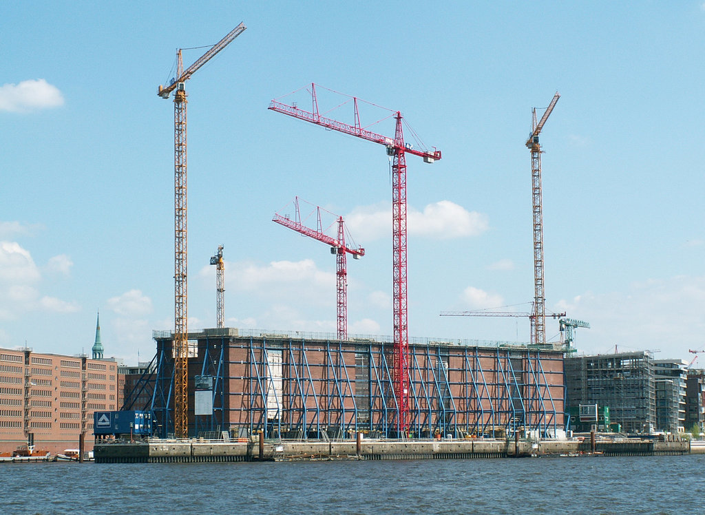 Elbphilharmonie von unten