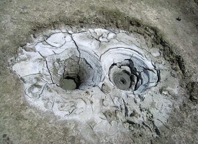 Mud Volcanoes (1332)