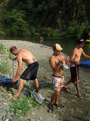 Hanging Out On The American River (1185)