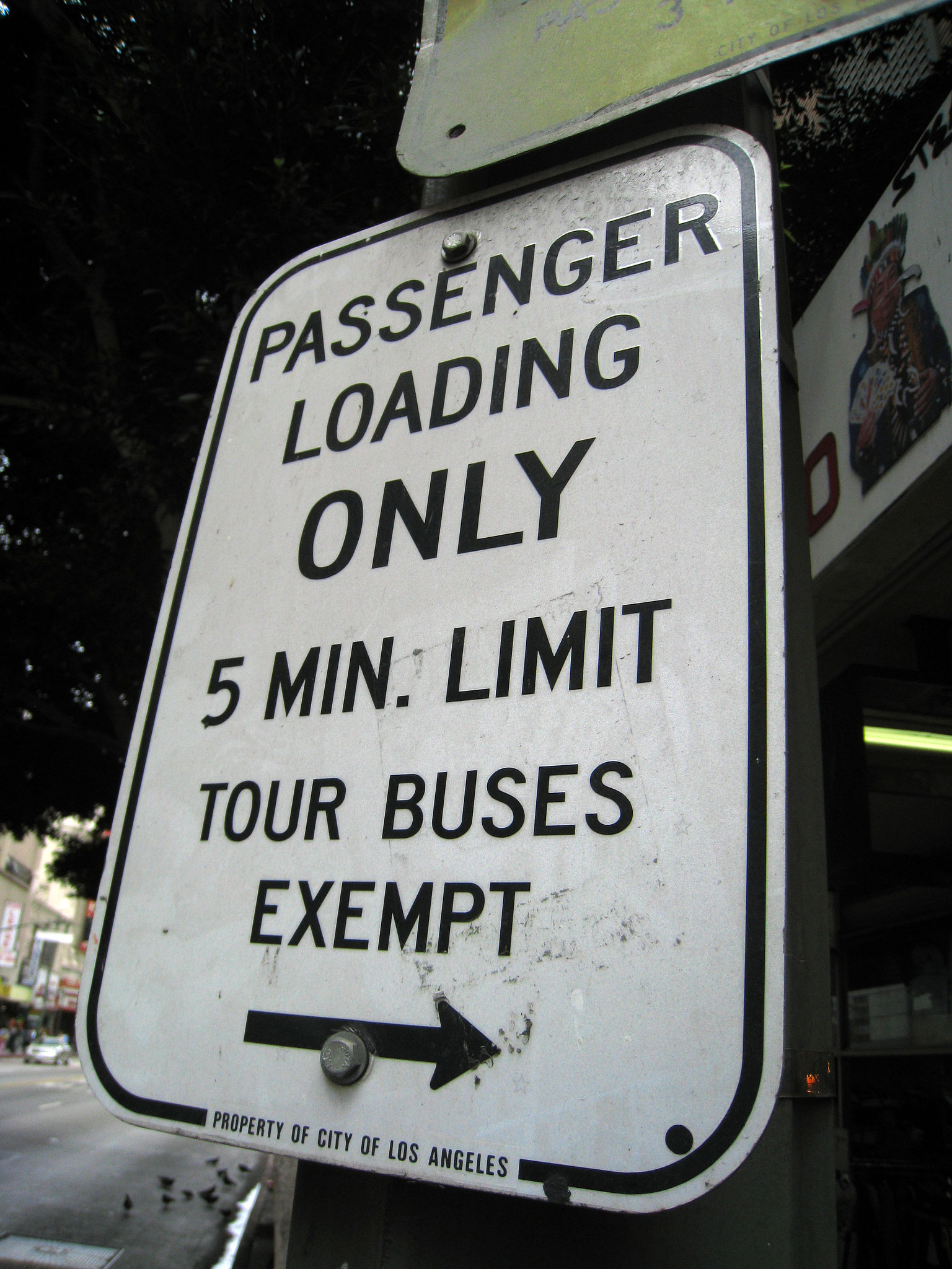 Clifton's Cafeteria Street Parking (0882)