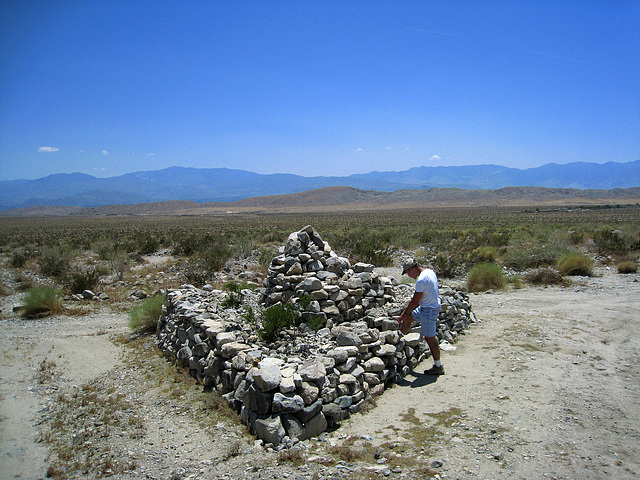 Gardner's Cairn (1004)