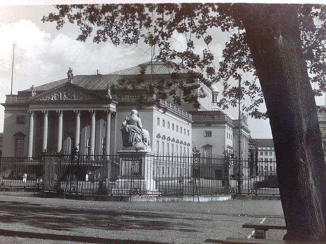 Berlín años 40. Staatsoper.